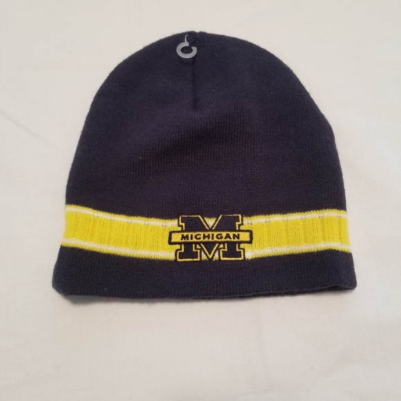 michigan skull cap